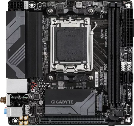 GIGABYTE B650I AX (AM5)